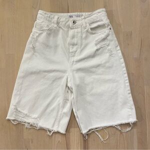Zara White Denim High Waisted Distressed Bermuda Shorts Size 0